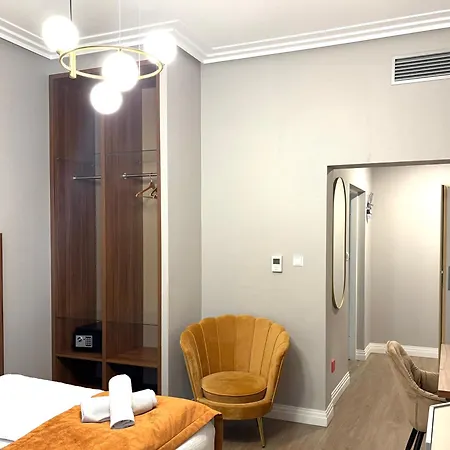 Bed & Breakfast Annie Siofok