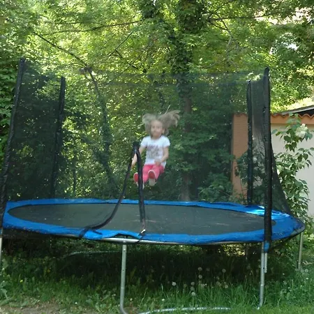 Annie Bed & Breakfast